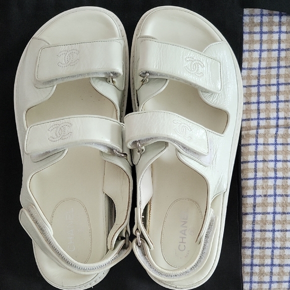 CHANEL | Shoes | Chanel White Sandals | Poshmark